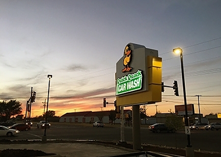 Quick Quack Car Wash - Bell Street